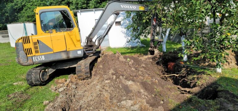 Prace koparką - Wodmix Pacanów